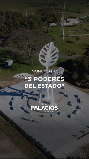 Fue un verdadero honor haber participado activamente en la concreción de una obra de gran relevancia pública: la fabricación e instalación del monumento “3 Poderes del Estado” en el Parque de la Democracia de la ciudad de Resistencia.

Un hito monumental que demandó la máxima precisión en la ingeniería de detalles para su construcción y montaje, demostrando una vez más nuestro compromiso con cada proyecto que realizamos.

Agradecemos la confianza depositada en nosotros por parte del Gobierno de la Provincia del Chaco. 🤝💼
